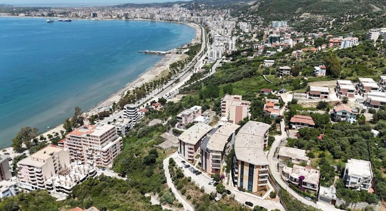 Sea View Apartment Vlorë Buitenkant foto
